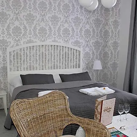 Hotel Amadeus 3*