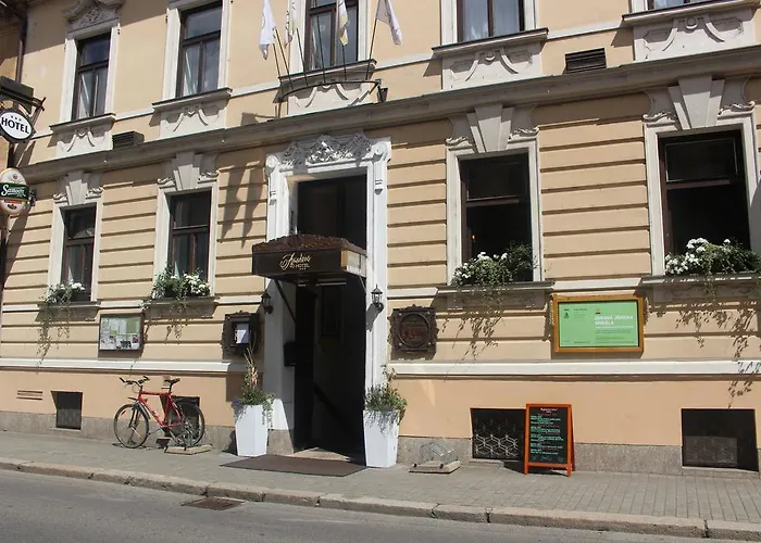 Amadeus Hotel